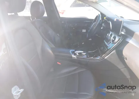 2016 Mercedes-Benz C 300 4Matic from USA, damaged, VIN WDDWF4KB5GR142709